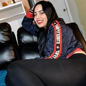 Jenny Bravo's photo