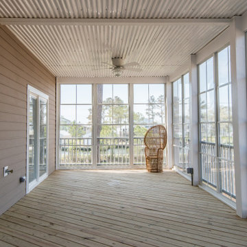 Whitesview Court Sunroom in Ocean View DE