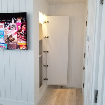 Bunk Room powder room