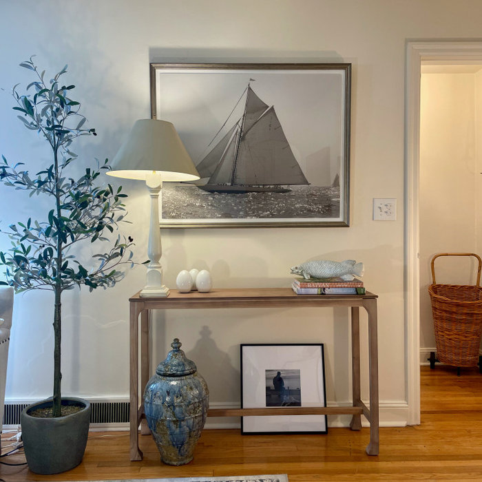 Connecticut Entry way