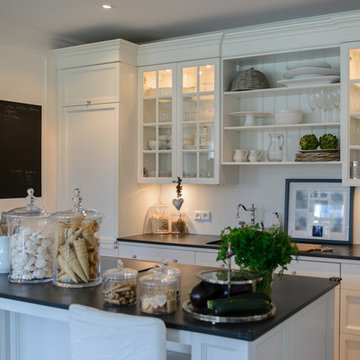 New England Style Apt