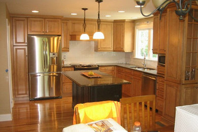 Elegant kitchen photo in Philadelphia