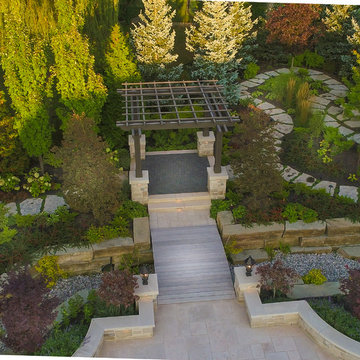 Richmond Hill Residence