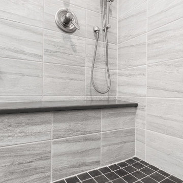 Lakeshore Bathroom