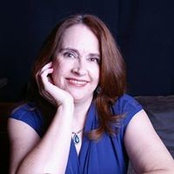 Julie Garro's photo