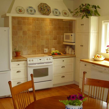 Transitional Farmhouse