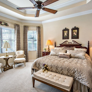 Traditional Master Bathroom