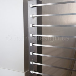 Angela - UT - Hardware