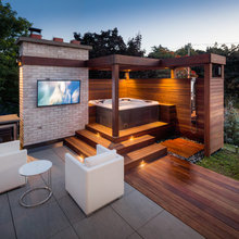 tv bathtub
