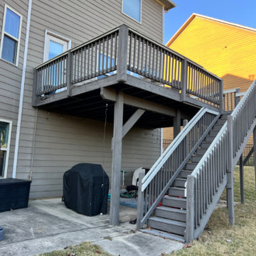 Covered Composite Deck with 8x8 Posts and Black Aluminum Railings