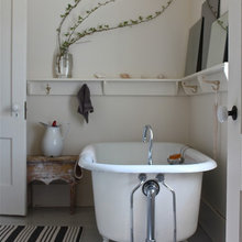 Upstairs country bath