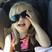 Jenna Pender's photo