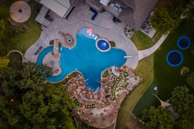 Arts and crafts pool in Oklahoma City.