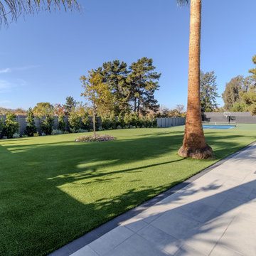 Poway, CA – Expansive Artificial Turf Lawn with Sports Court