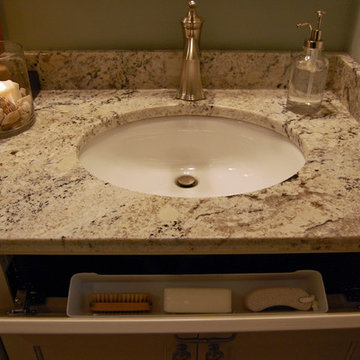 Sunset Hills Bathroom Simple Change - Big Rewards