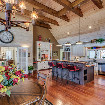 High End Rustic Home with Room for Horses in Murphy, North Carolina