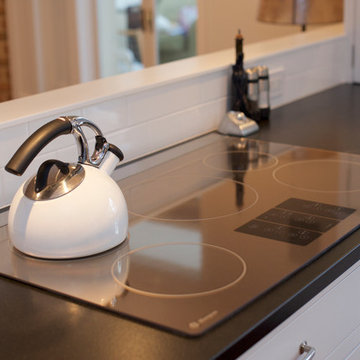 White White kitchen