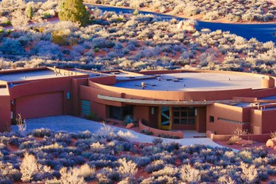 Example of an exterior home design in Salt Lake City