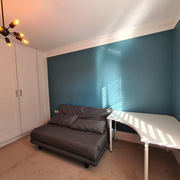 Office room / Playroom / guest bedroom in South Wimbledon SW19