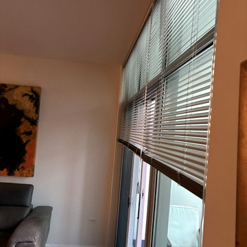 Full-Height Coverage From the Ceiling Line