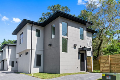 Photo of a modern two-storey exterior in Orlando.
