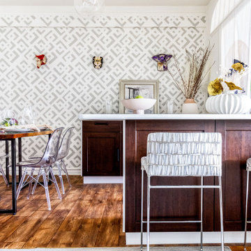 DINING IN STYLE EXCITING INDUSTRIAL + RUSTIC LOFT