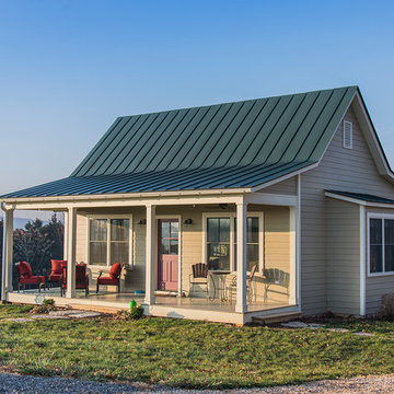Annie Exterior