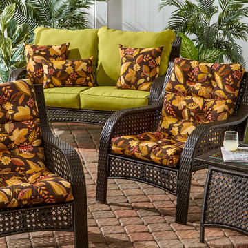 Wicker Woven Lounge Set with Mix and Match Earth Tone Cushions