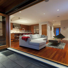 white baseboards