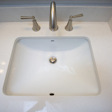 Modern Bathroom Remodel in Stockton (bathCRATE Petersburg Circle- Hall)