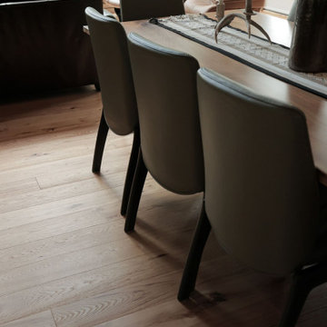 Custom Home | 6" Hickory Natural + 8" White Oak Circular Sawn Natural 1850