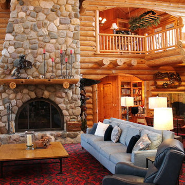 Luxurious Log Cabin