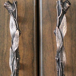 Lodge & Nature Hardware - Cabinet And Drawer Handle Pulls