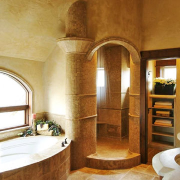 Tadelakt shower and bathroom