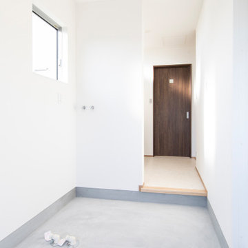 香川県高松市に建つ、「あそび心満載の平屋のお家」の物干し室