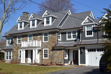 Inspiration for a large timeless exterior home remodel in New York