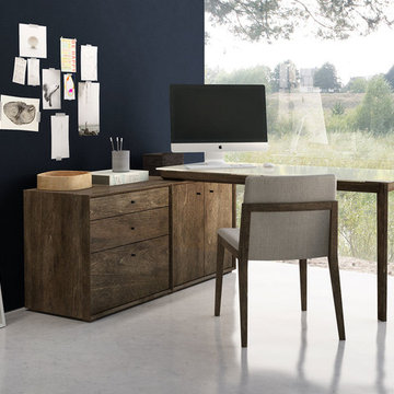 Outline Desk by Huppé