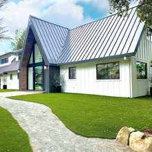 Donnas house exterior