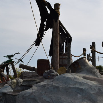 Living Legendary: Pirate Shipwreck Swimming Pool