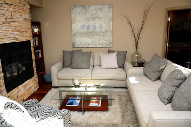 Trendy living room photo in Austin