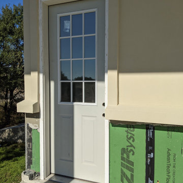 Detached Garage with Man Cave in Vintage Oaks of New Braunfels, TX