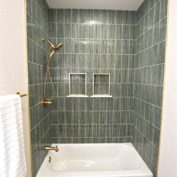 Cueller hall bath