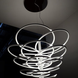 Contemporary Flos 2620 Lamp - White - Chandeliers