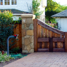 Copper Cove - Front Gate