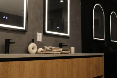 Example of a bathroom design in Miami