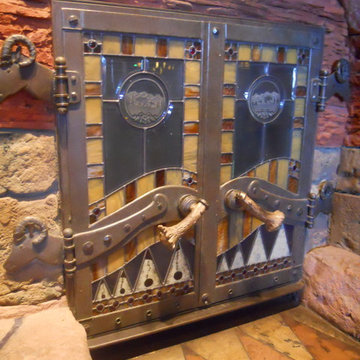 Fireplace doors/screens