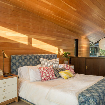 Brentwood Contemporary Bedroom
