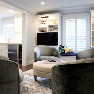 Brentwood Mo-Sophisticated Renovation