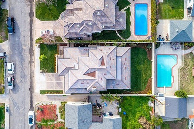 Trendy home design photo in Los Angeles