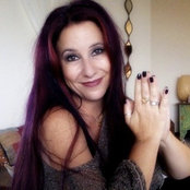 Athena Perrakis's photo